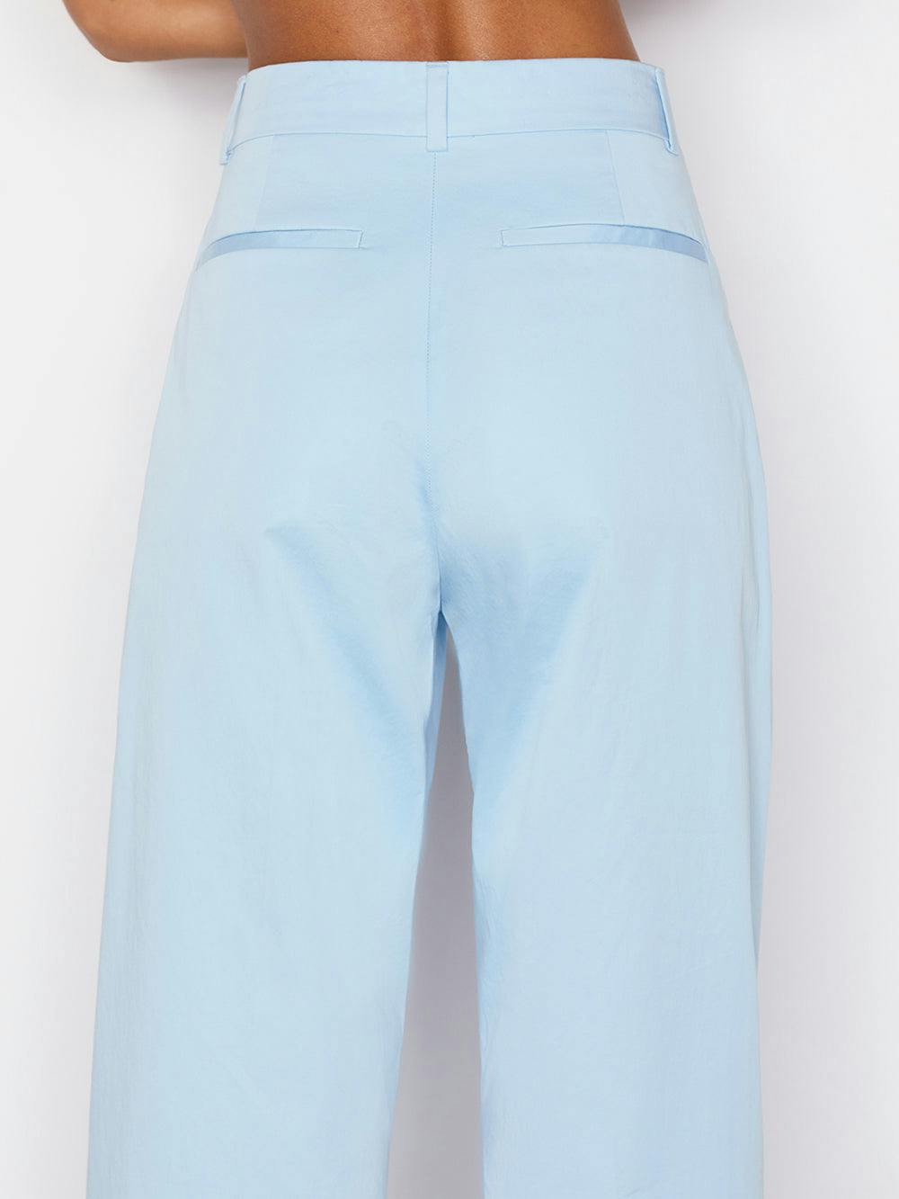 back view alt:fit2